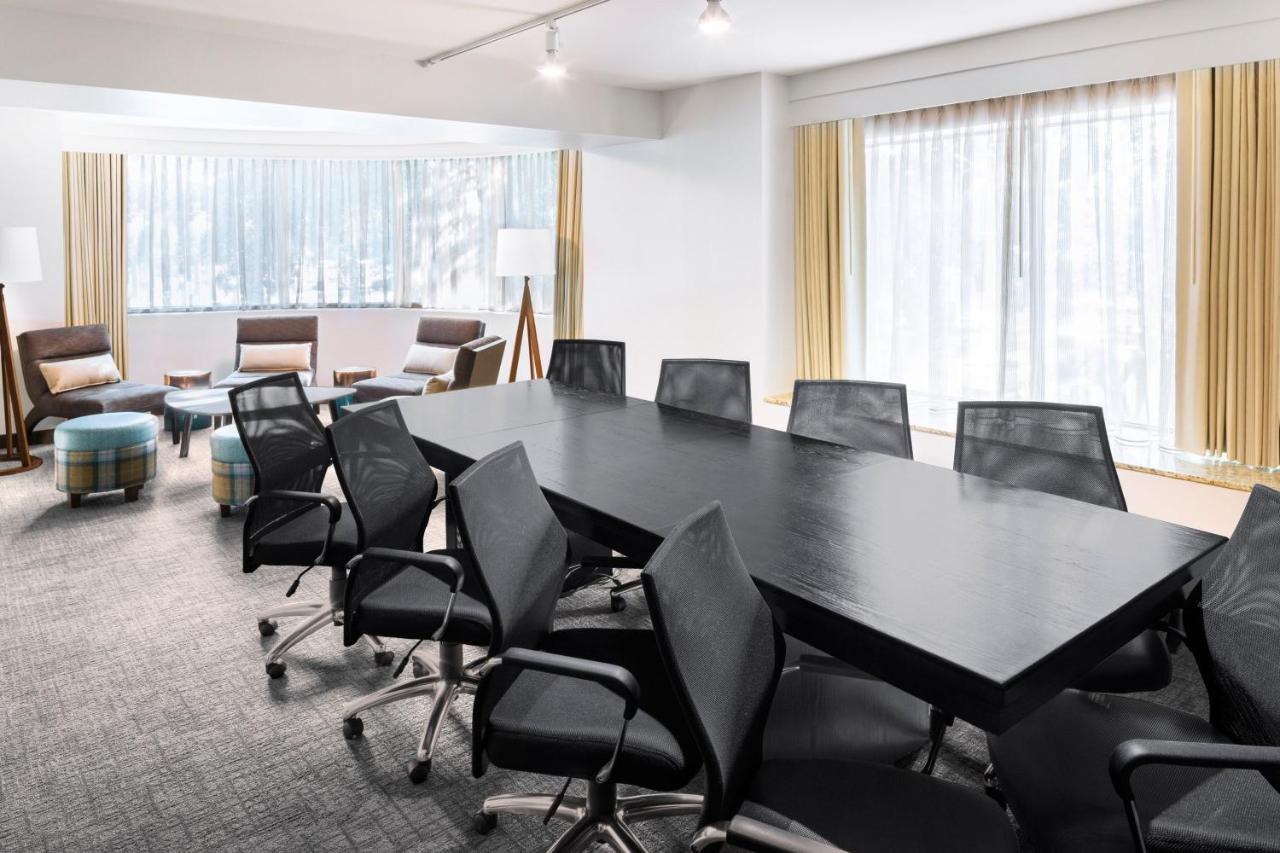 Hotel By Marriott Downtown At Capitol Park 3*